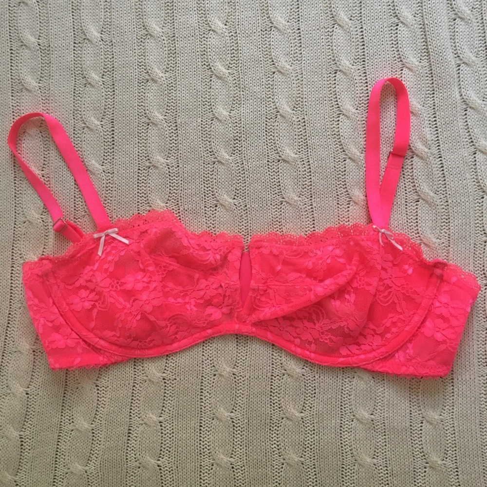 NWOT Victoria’s Secret neon pink bra 36C